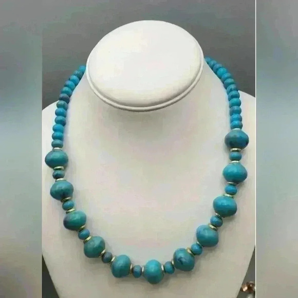 Vintage Turquoise? faux Turquoise with gold beads necklace - Picture 2 of 16